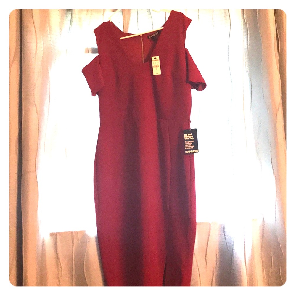 NWT, Red hot cold shoulder dress from Express.